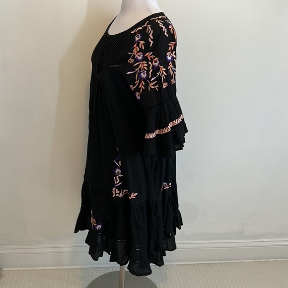 Free People Pavlo Embroidered Bell Sleeve Dress - Picture 5 of 10